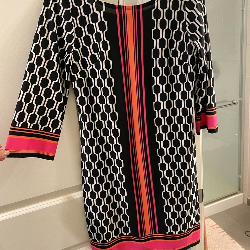 Women’s AB Studio Dress; Black & Pink; Size Medium